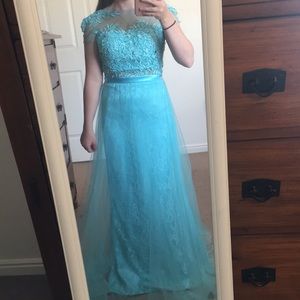 Baby/Light Blue Formal Dress with Flower Designs